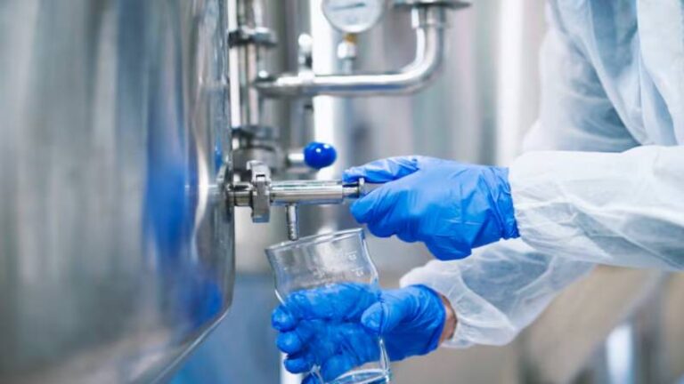 How Water Treatment Equipment Suppliers Support Regulatory Compliance for Industrial Facilities