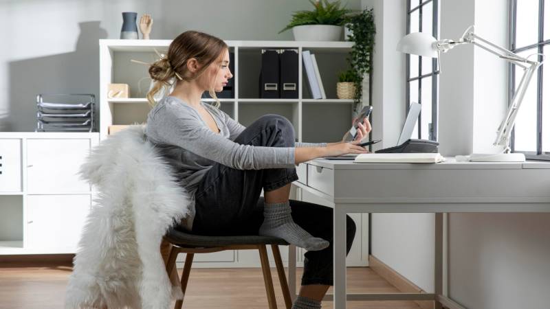 How a Posture Belt Changed My Work-From-Home Life