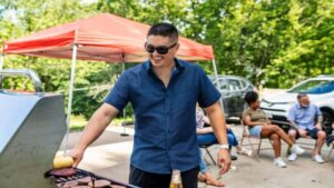 Host Memorable Weekend Parties with a Propane Grill