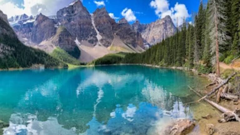 Banff Lake Tours That Hit Moraine Lake and More